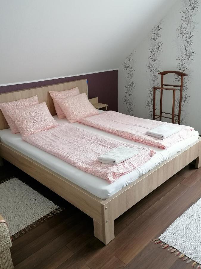 Fadora Apartman Tihany Eksteriør billede